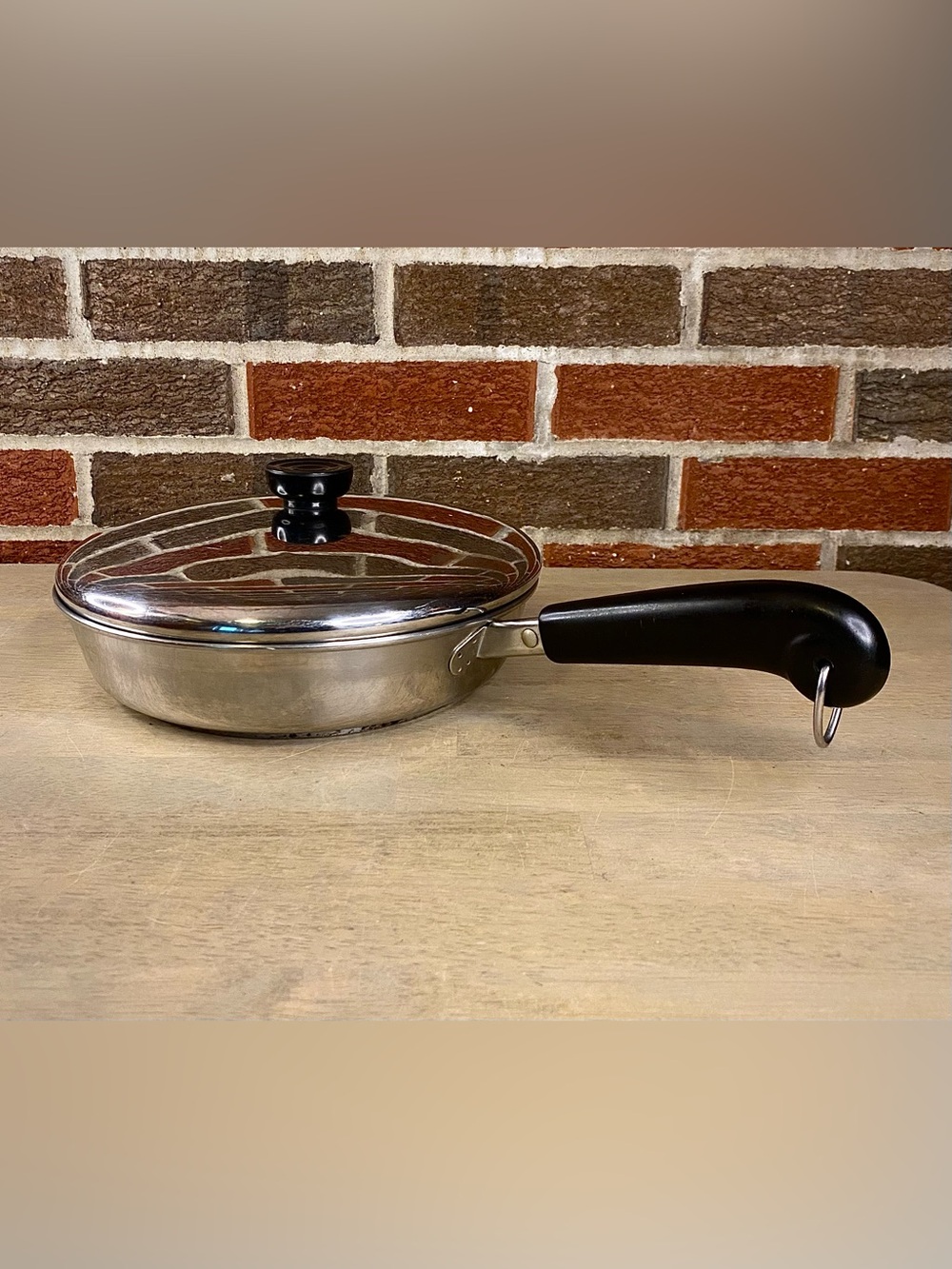 REVERE WARE 23 CM 9" Stainless Steel Skillet with lid Clad Bottom #2059 Korea